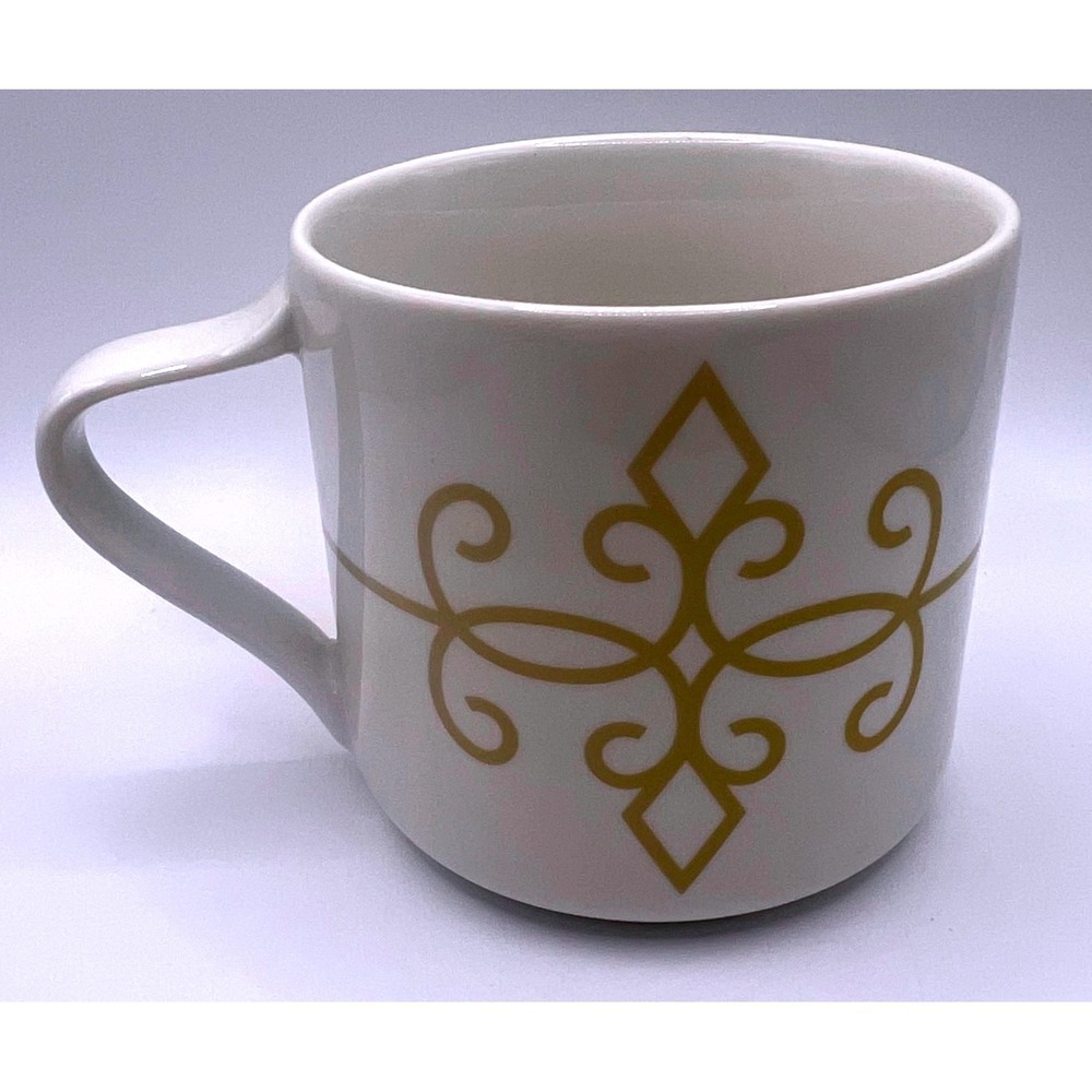Starbucks 12 oz White Mug – Gold Scrollwork Pattern (2015)
